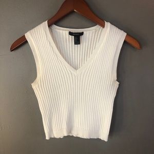 🌟 Cropped Knit Top 🌟